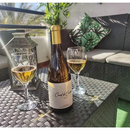Maika Benalsun Pueblo Evita Apartament